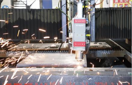 與傳統(tǒng)的切割工藝相比,激光切割工藝更具優(yōu)勢